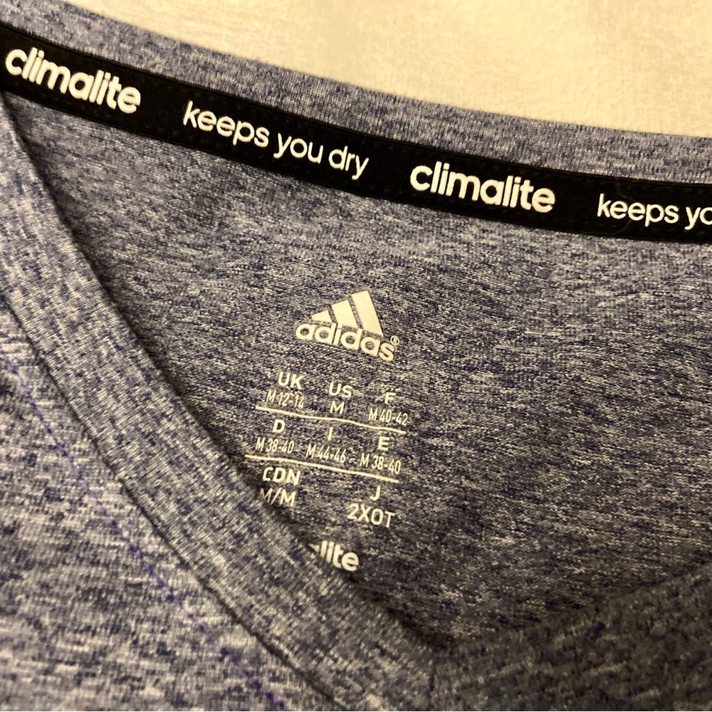 Set of 2 Adidas long sleeve workout shirts - Picture 4 of 7